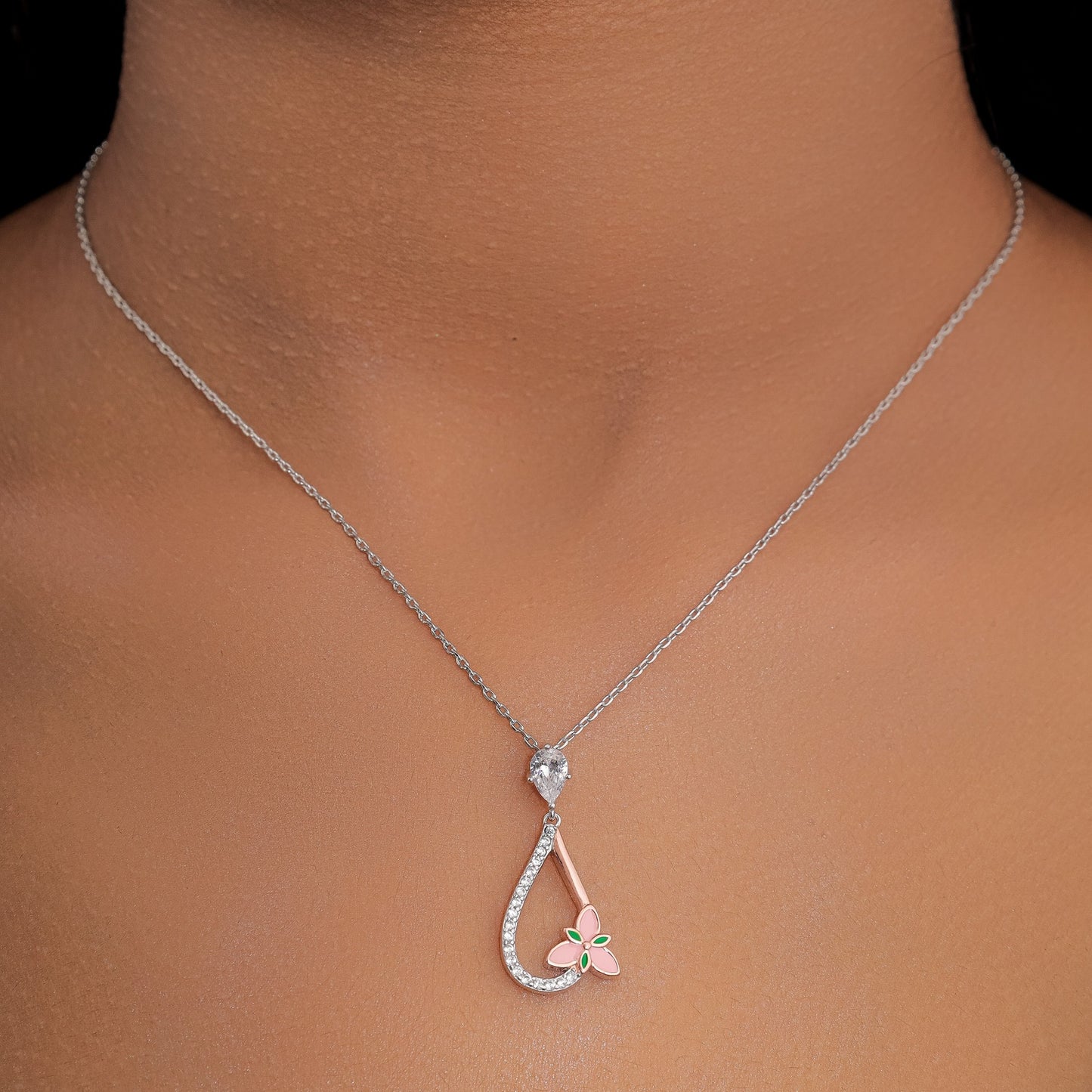 Dangling multi Petals jewellery set