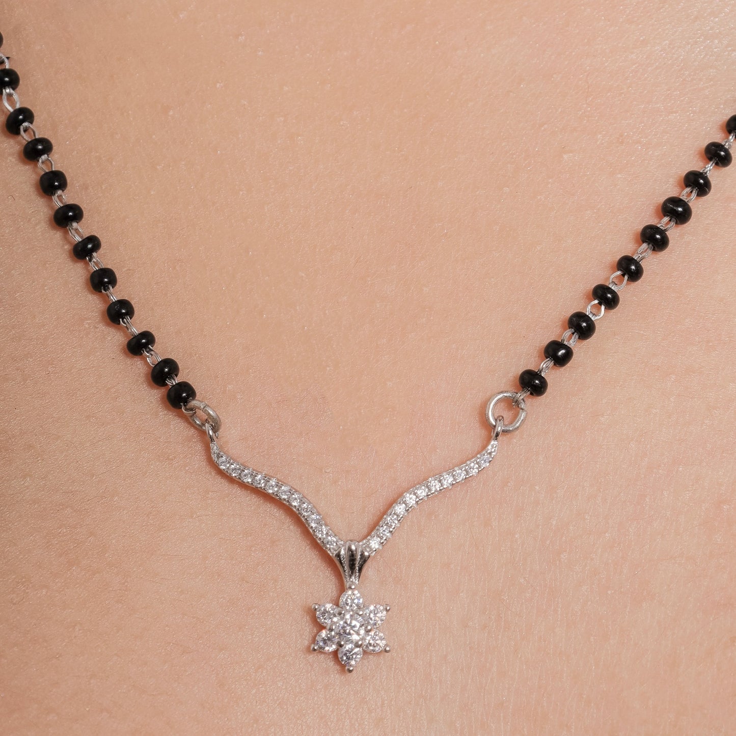 Silver Flower Mangalsutra
