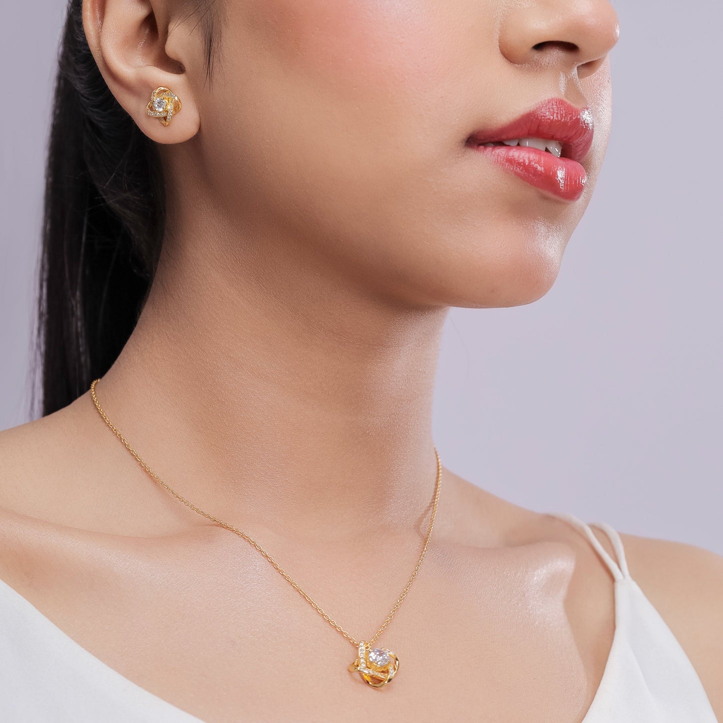 Romance Weaver Earring