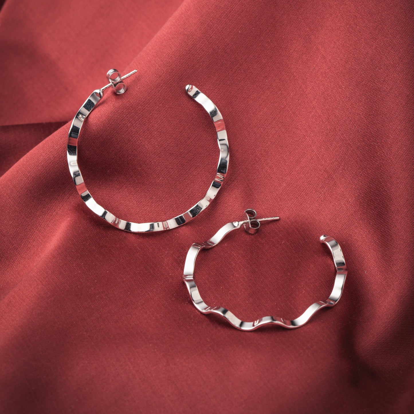Circle Wave Earrings