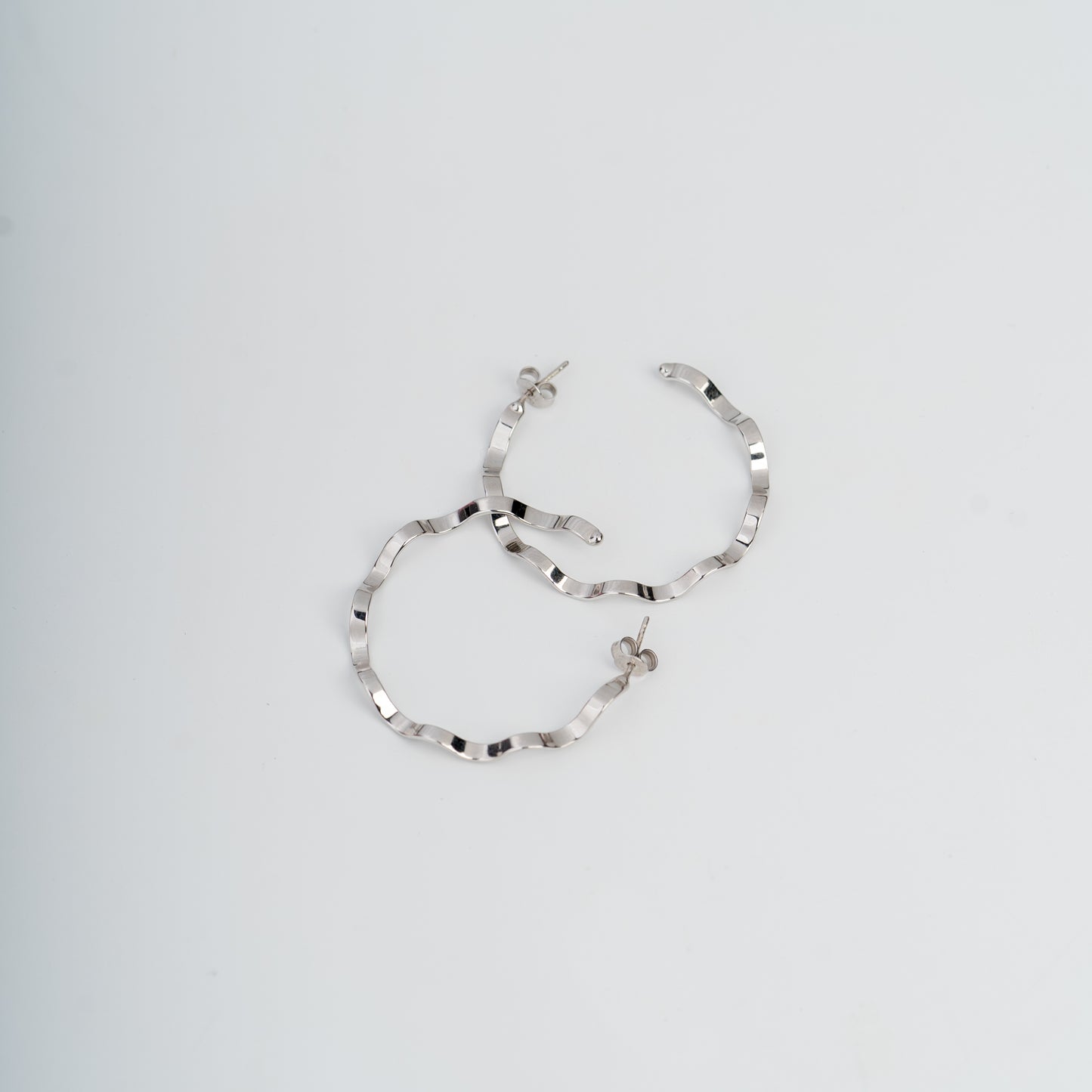 Circle Wave Earrings