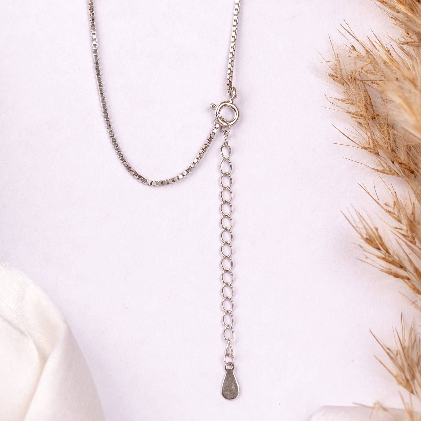 Glamour Draped Chain Necklace