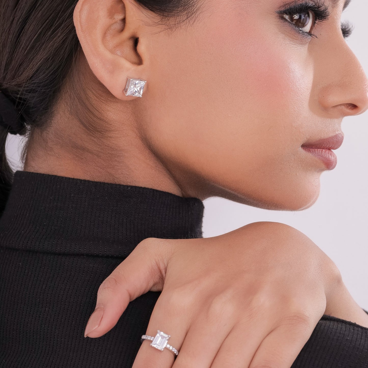 Solitaire Square Stud