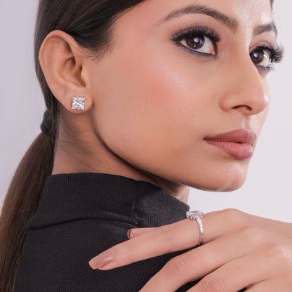 Solitaire Square Stud