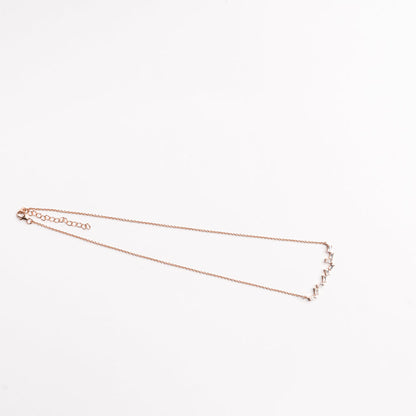 ZIig Zag Bagutte Love Necklace