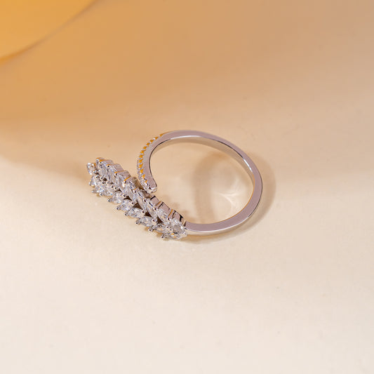 Thrillz Leaf Studded Ring