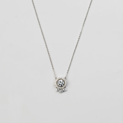 Dangling Solitaire Charm Pendant