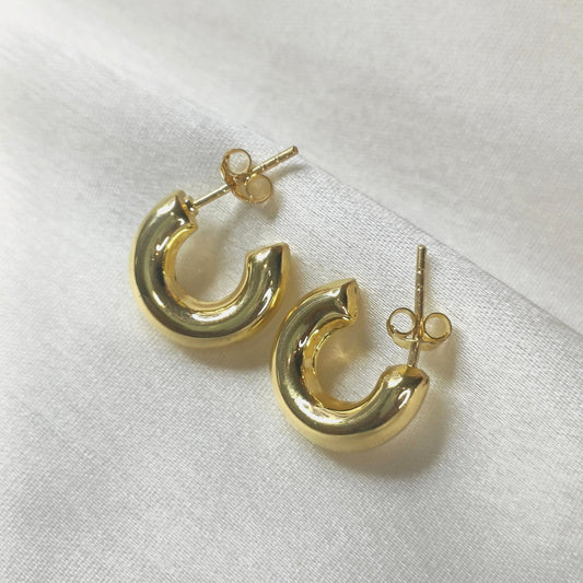 Half Hoop Silver Ear Stud