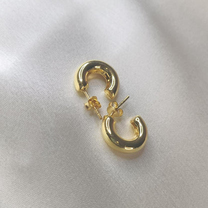 Half Hoop Silver Ear Stud