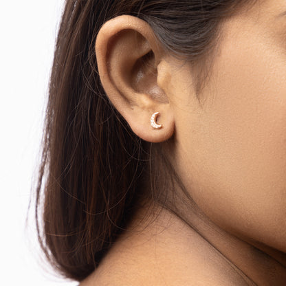 CRESCENT MOON STUD