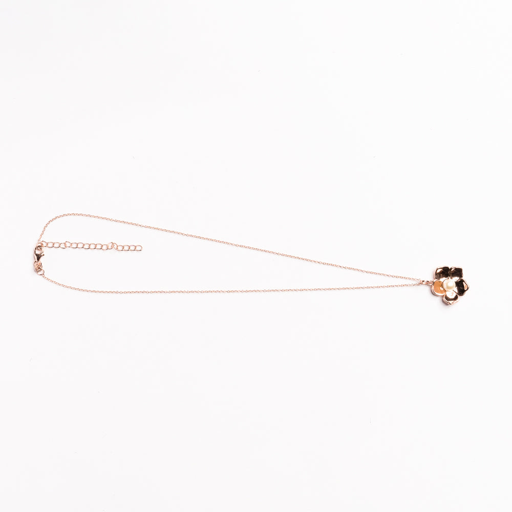 ROSE GOLD PEARL DAISIES PENDANT