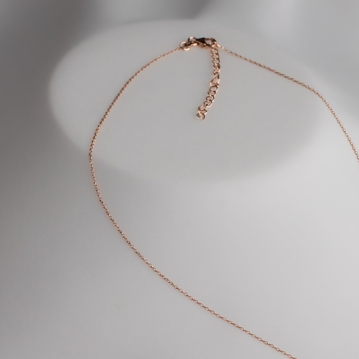 ROSE GOLD WATER DROP PENDANT