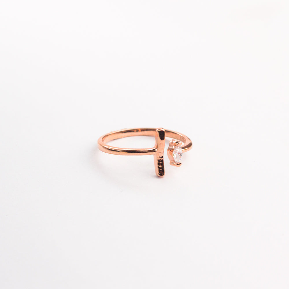 MARQUISE BAR RING