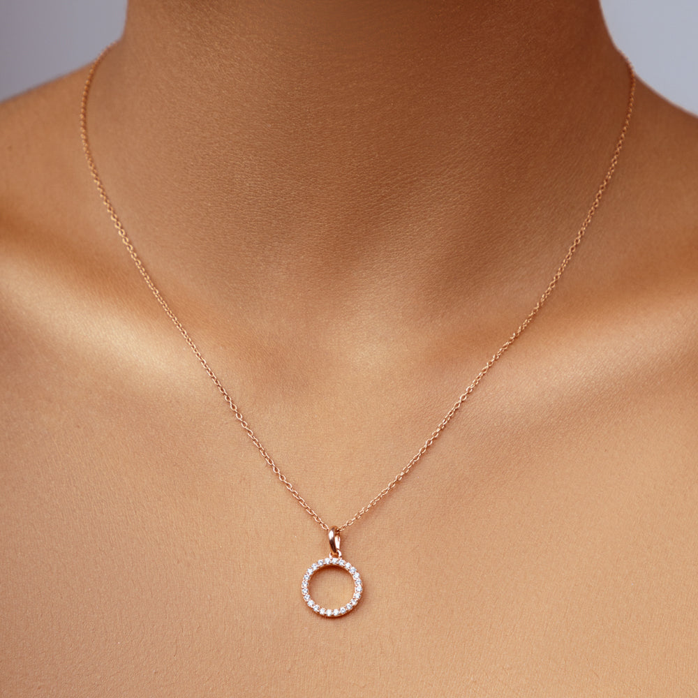 SILVER CIRCLE PENDANT