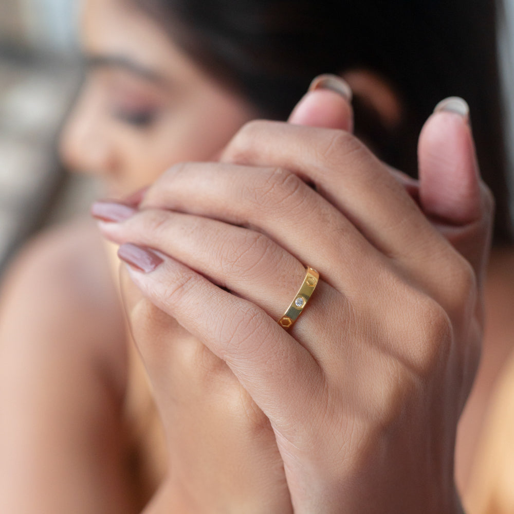 HEXAGON STUDDED RINGS